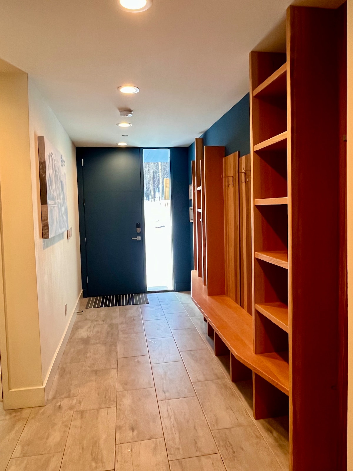 Entryway mudroom with storage bench